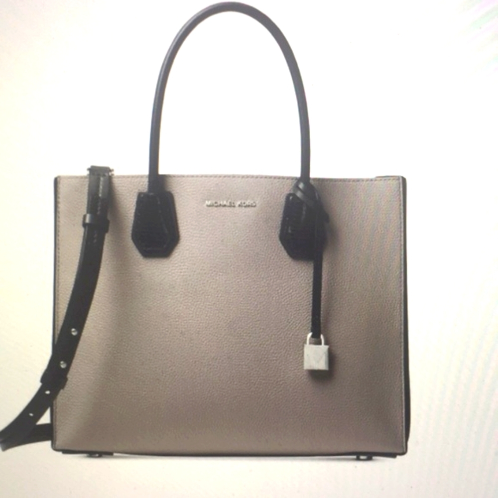 MICHAEL KORS MERCER LIZARD EMBOSSED